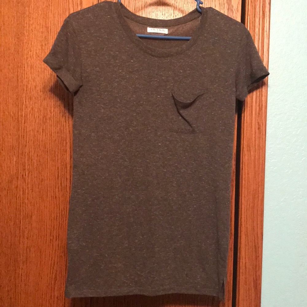Mossy green scoop neck shirt.